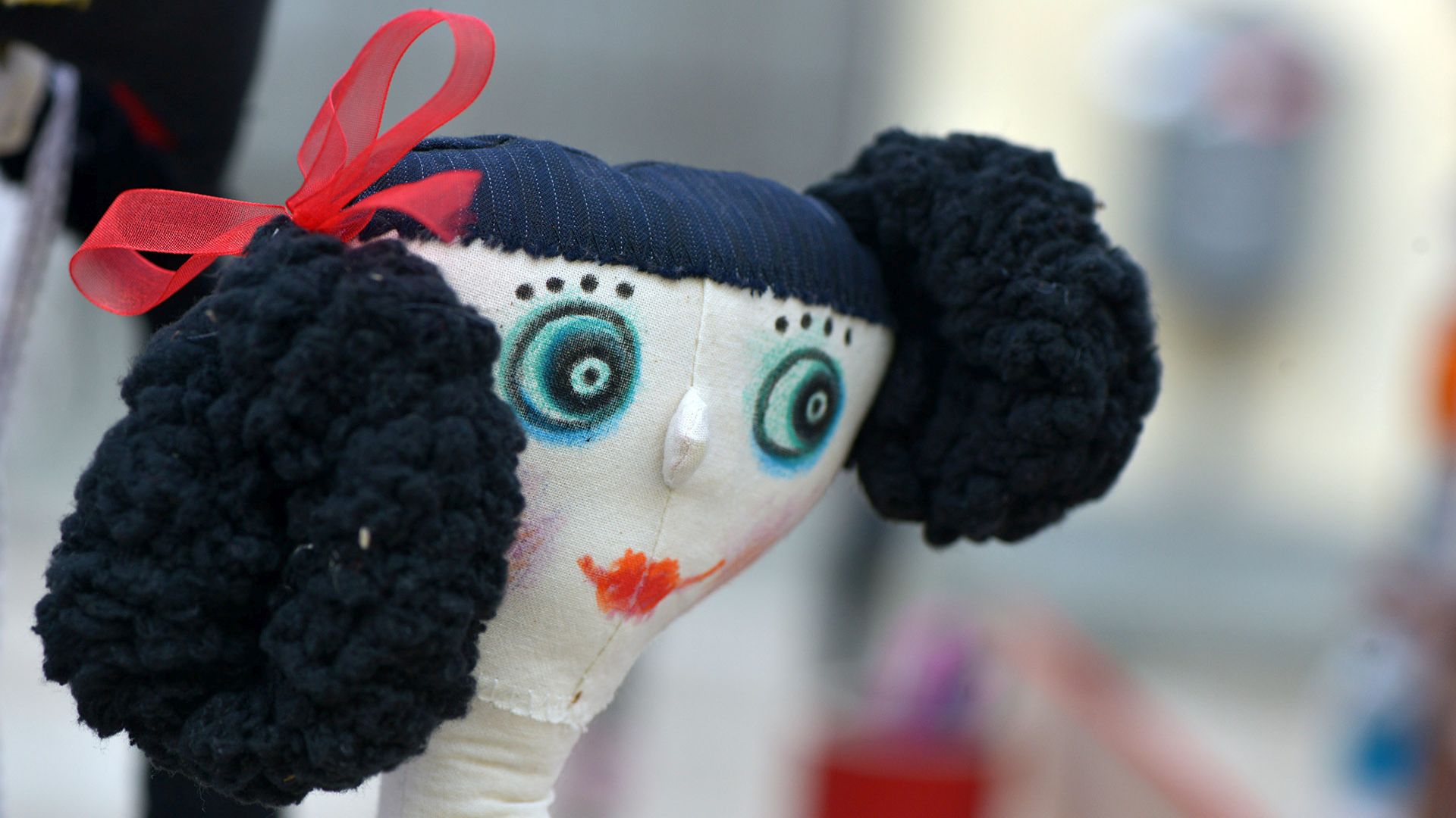 Puppe am Kunsthandwerksmarkt von Lucca