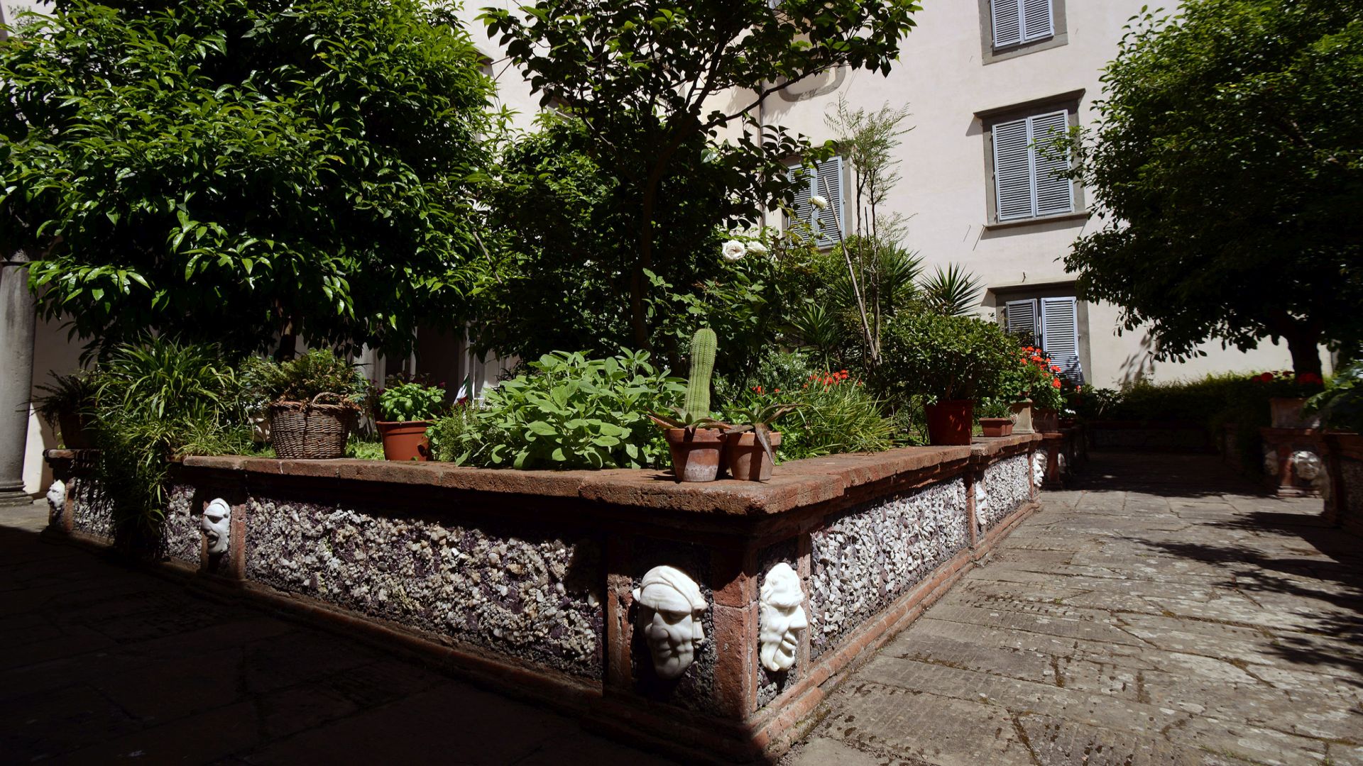 Garden of Palazzo Massoni in Lucca