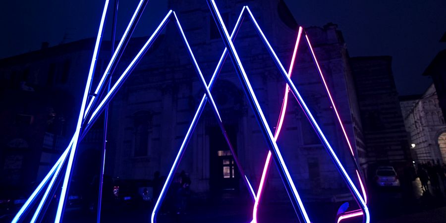 installazione natalizia in piazza san giovanni