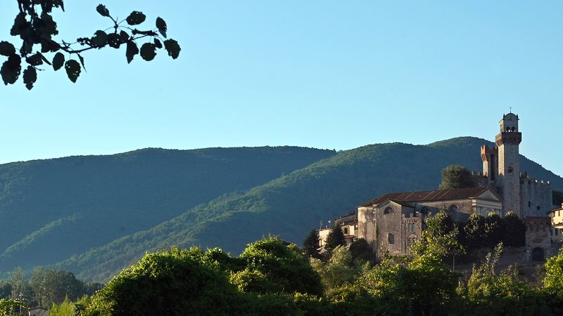 Castello di NOzzano vicino a Lucca