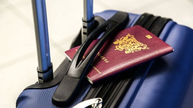 passport et valises